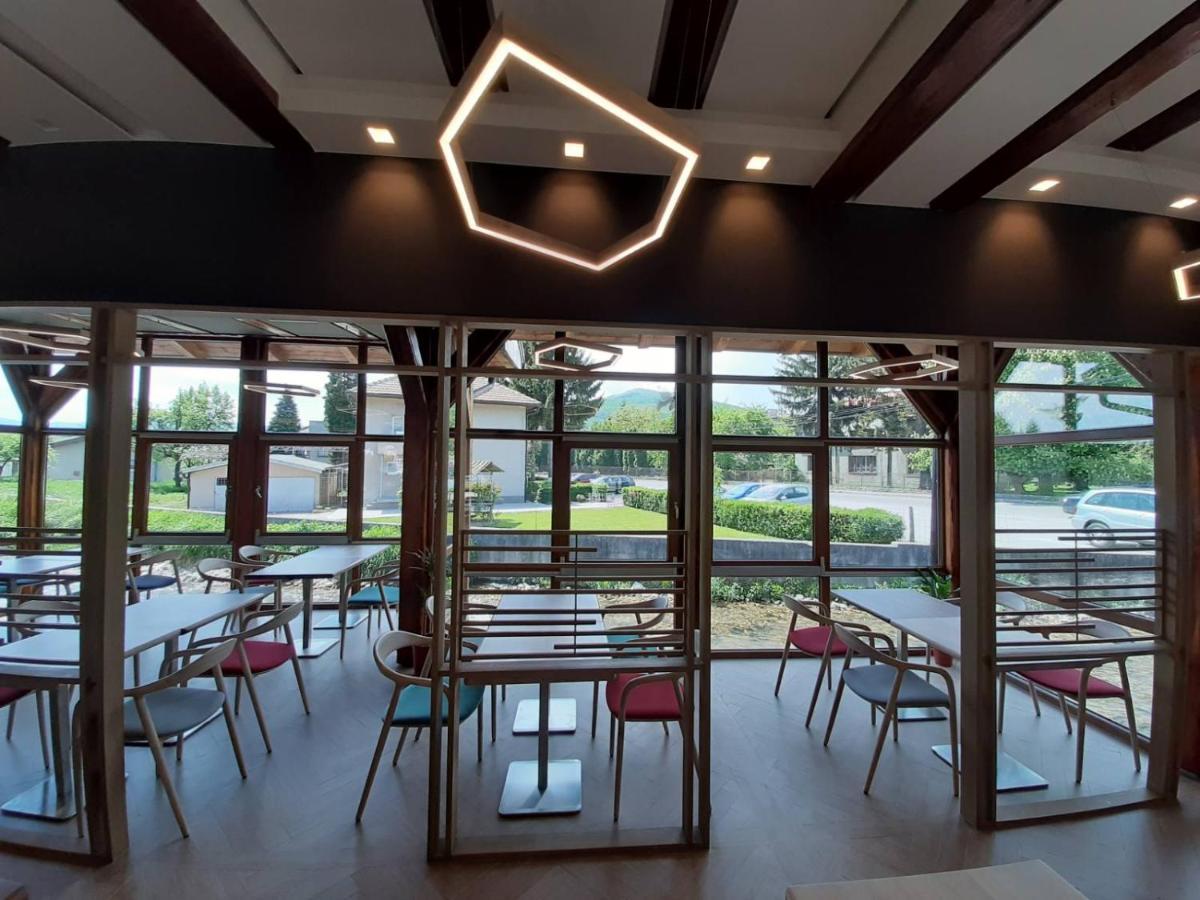 טראווניק Motel Bajra מראה חיצוני תמונה